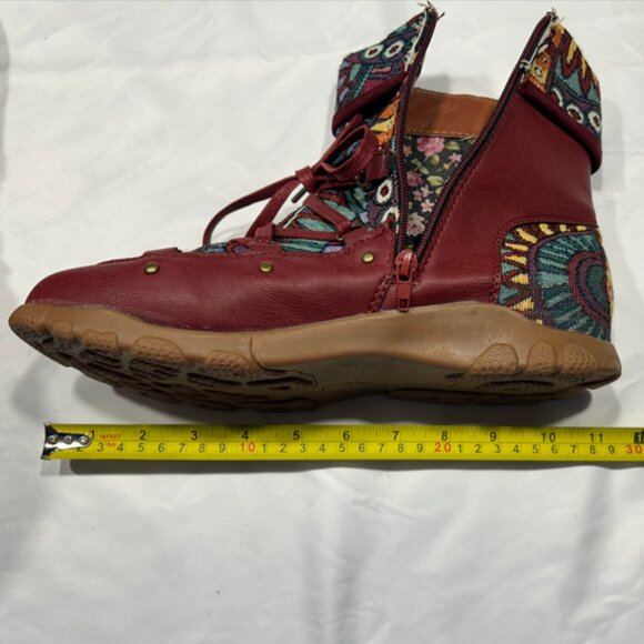 New Short Boots Size 10 - Picture 8 of 9